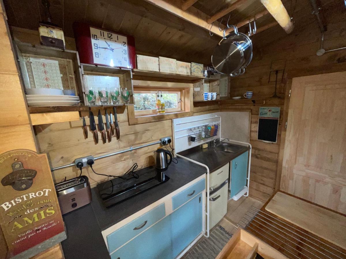 Retro Private Lodge With Hot Tub Nr Dartmoor Newton Abbot Exteriör bild