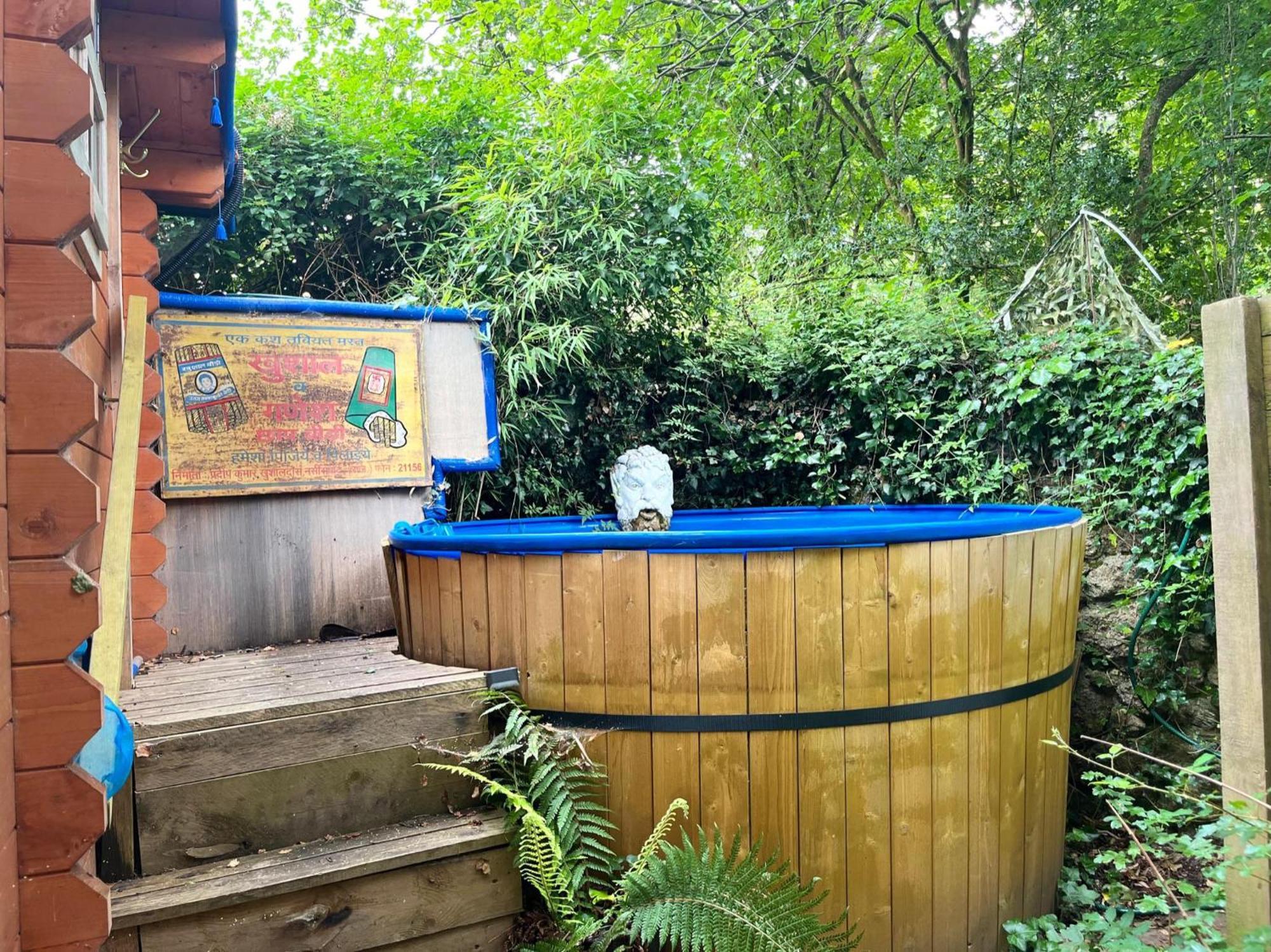 Retro Private Lodge With Hot Tub Nr Dartmoor Newton Abbot Exteriör bild